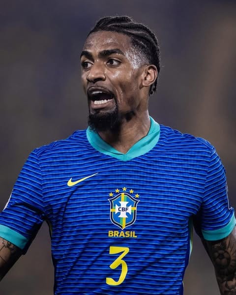 Ex-GD Chaves, Alexsandro Ribeiro, estreia-se a titular pelo Brasil