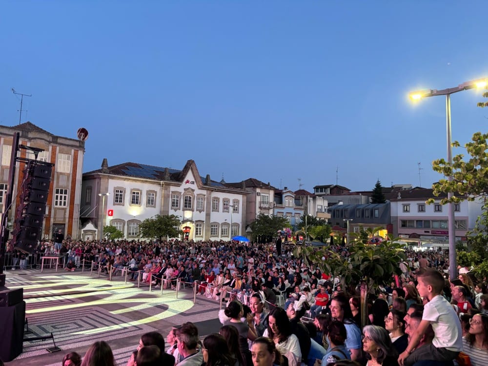 Mais de 700 crianças encantam o Festival Infantil da Canção em Chaves